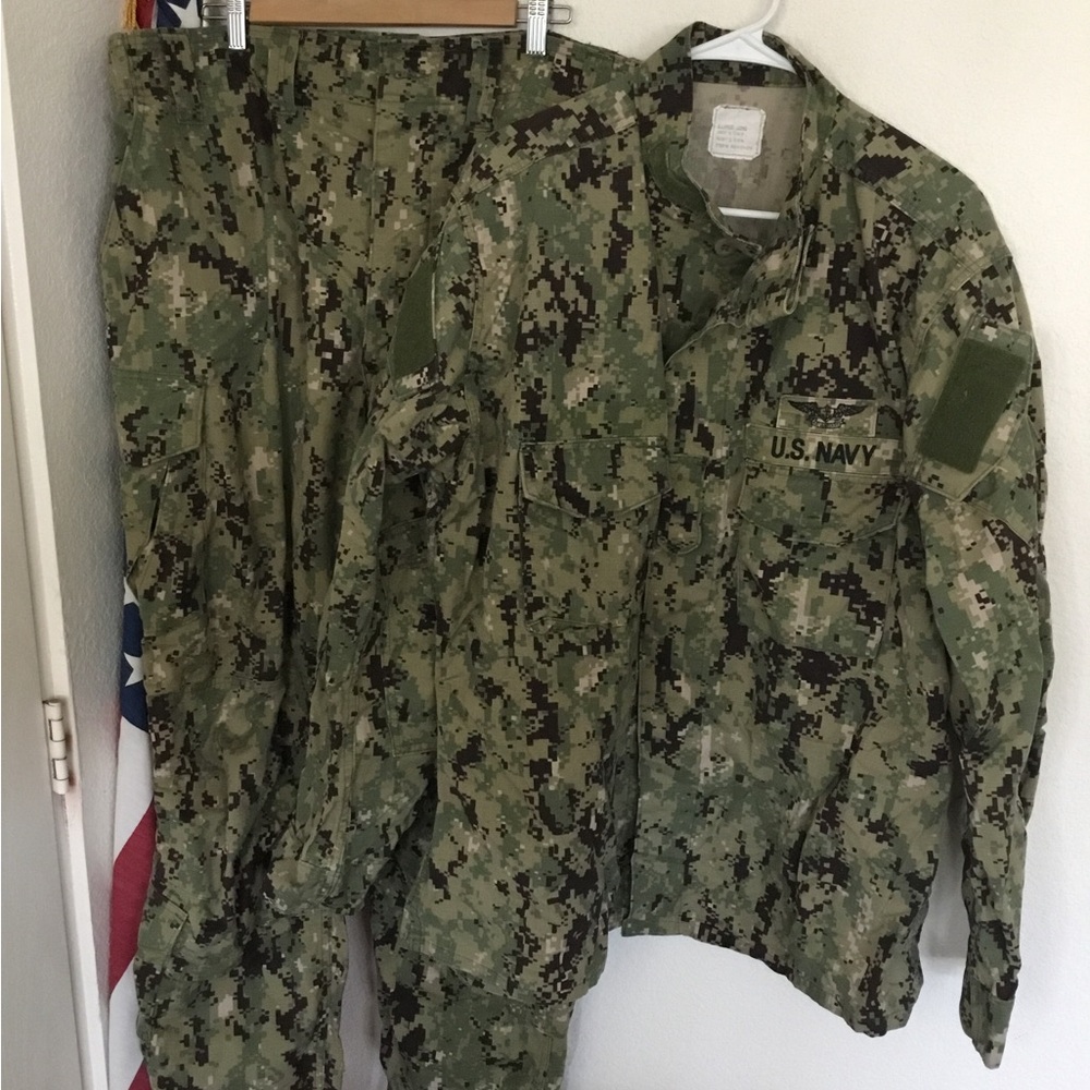U.S. Navy NWU Type III Digital Camouflage Jacket and Pants - Green